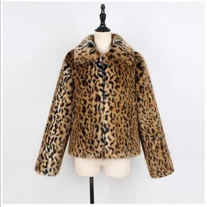 CHEETAH PRINT FAUX FUR JACKET
